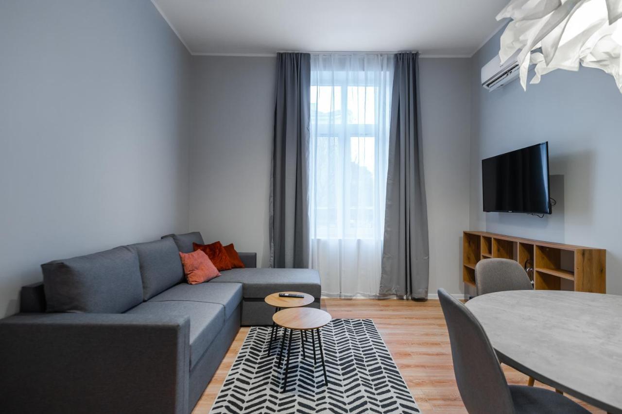 New Black & White - 2Bdr Apartment With Balcony Sofia Eksteriør bilde